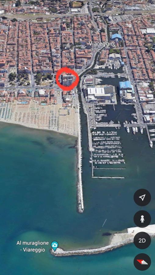 Ad Un Passo Dal Molo Con 2 Biciclette Incluse Apartment Viareggio Exterior foto