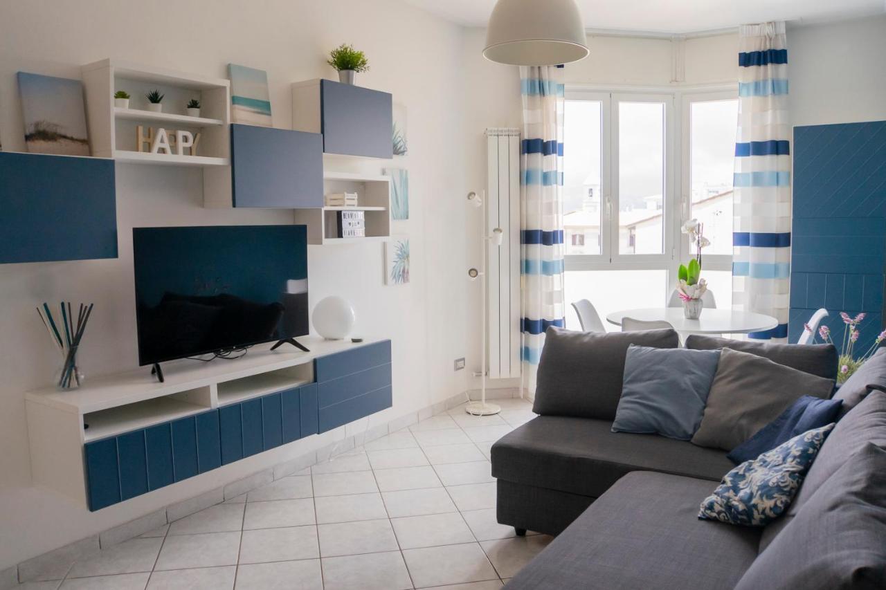 Ad Un Passo Dal Molo Con 2 Biciclette Incluse Apartment Viareggio Exterior foto