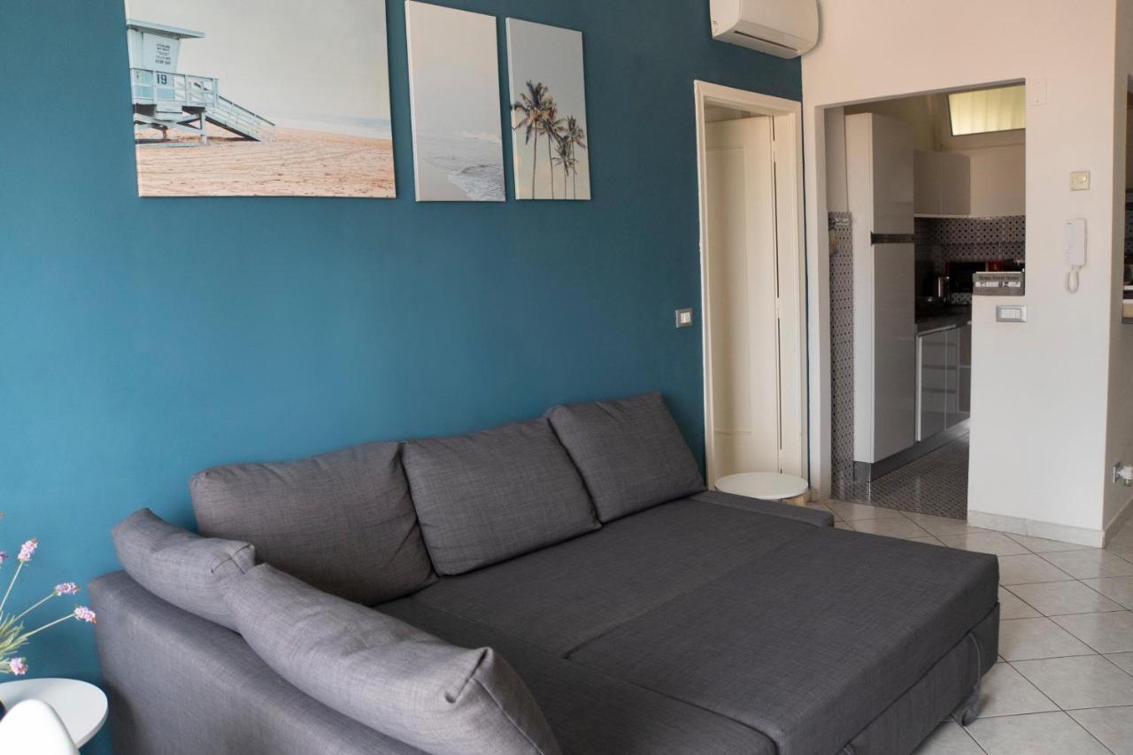 Ad Un Passo Dal Molo Con 2 Biciclette Incluse Apartment Viareggio Exterior foto